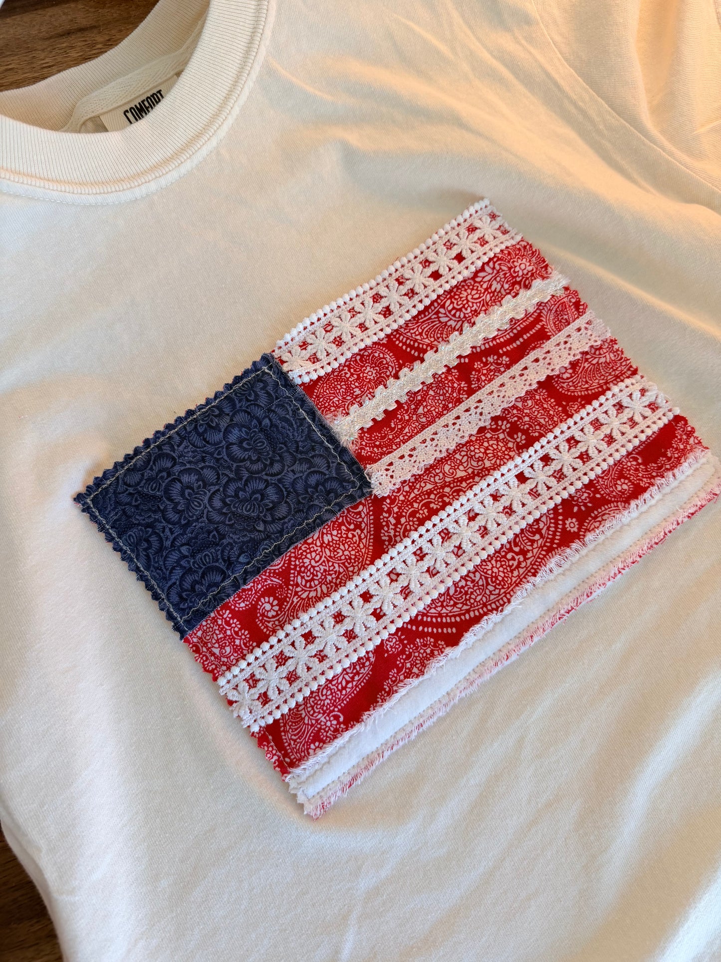 Handmade Patchwork Flag Tee Paisley | White (Small)