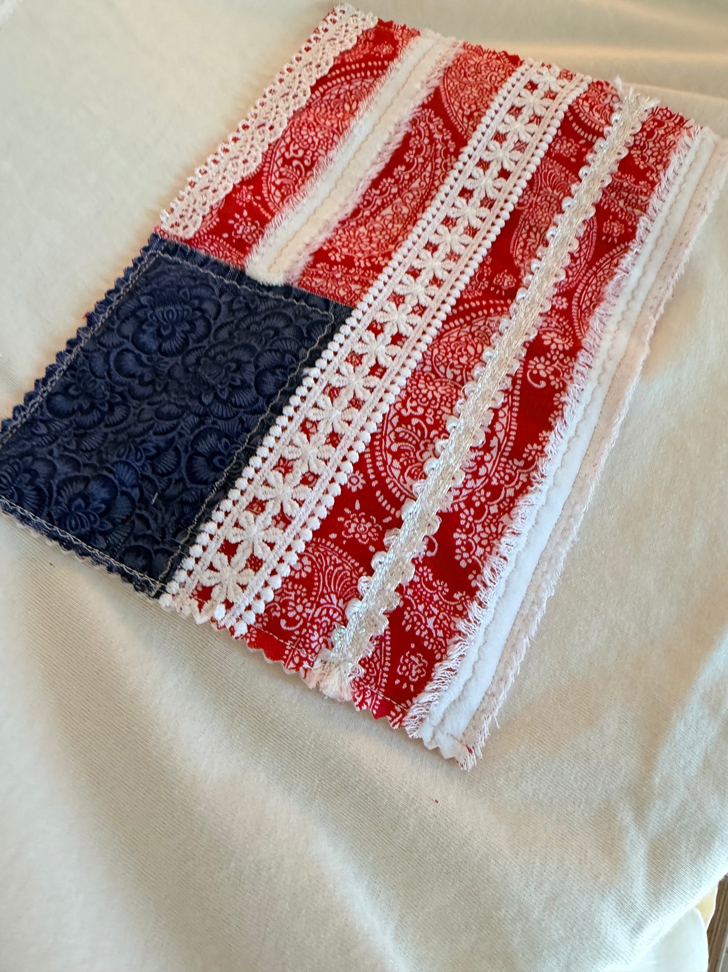 Handmade Patchwork Flag Tee Paisley | White (XLarge)