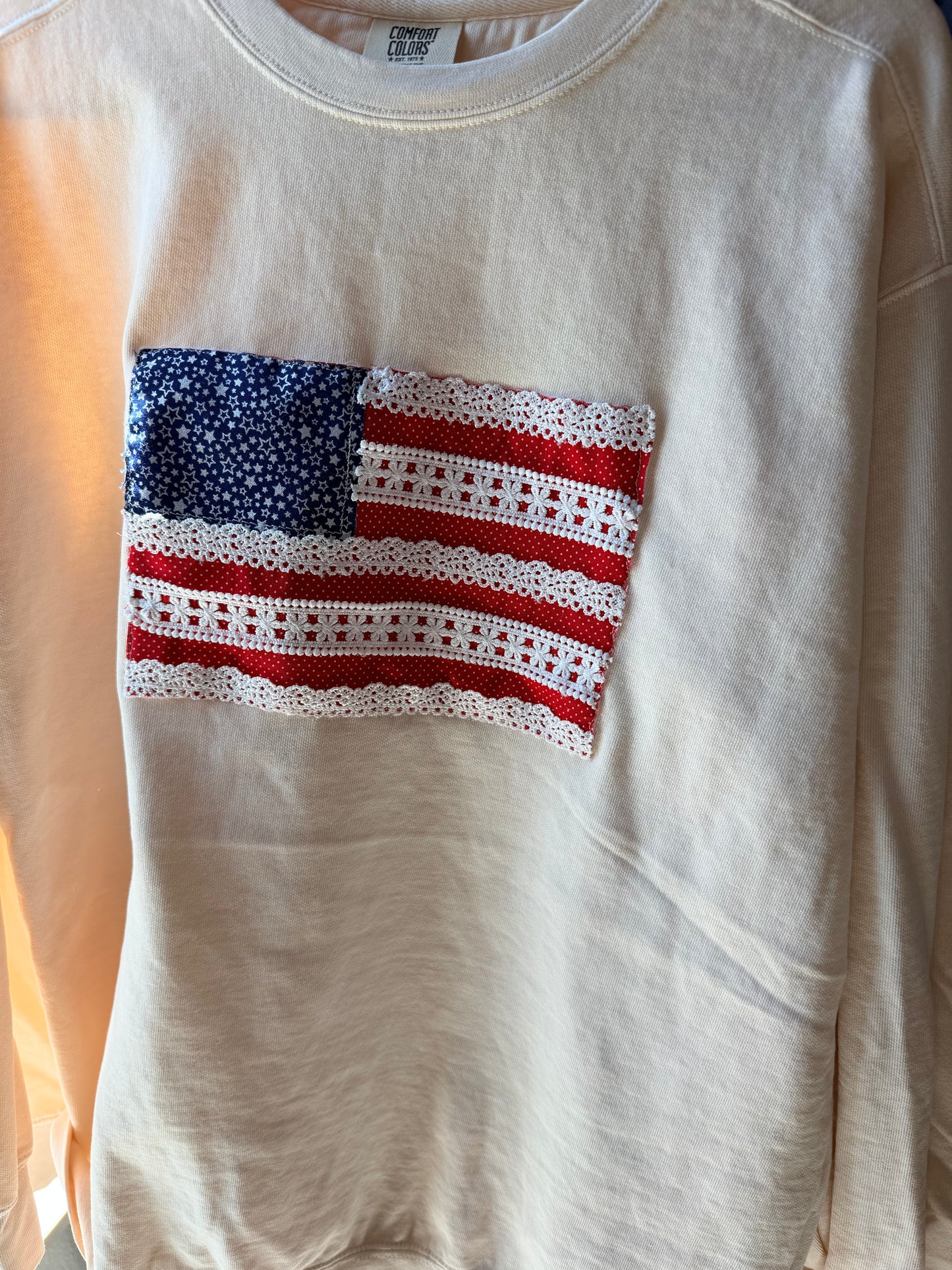 Handmade Patchwork Flag Crewneck Polka Dot | White (Large)